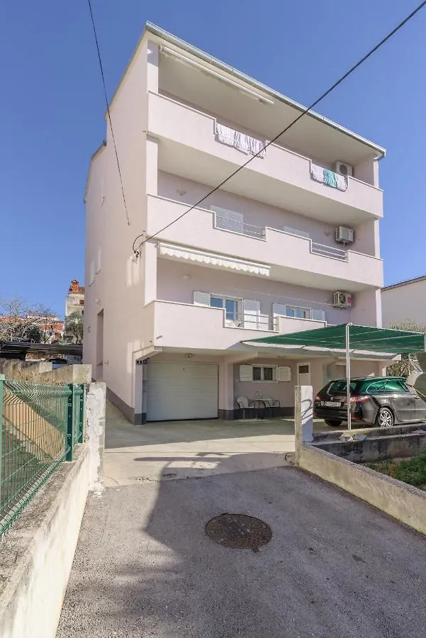 Apartments Meri Trogir