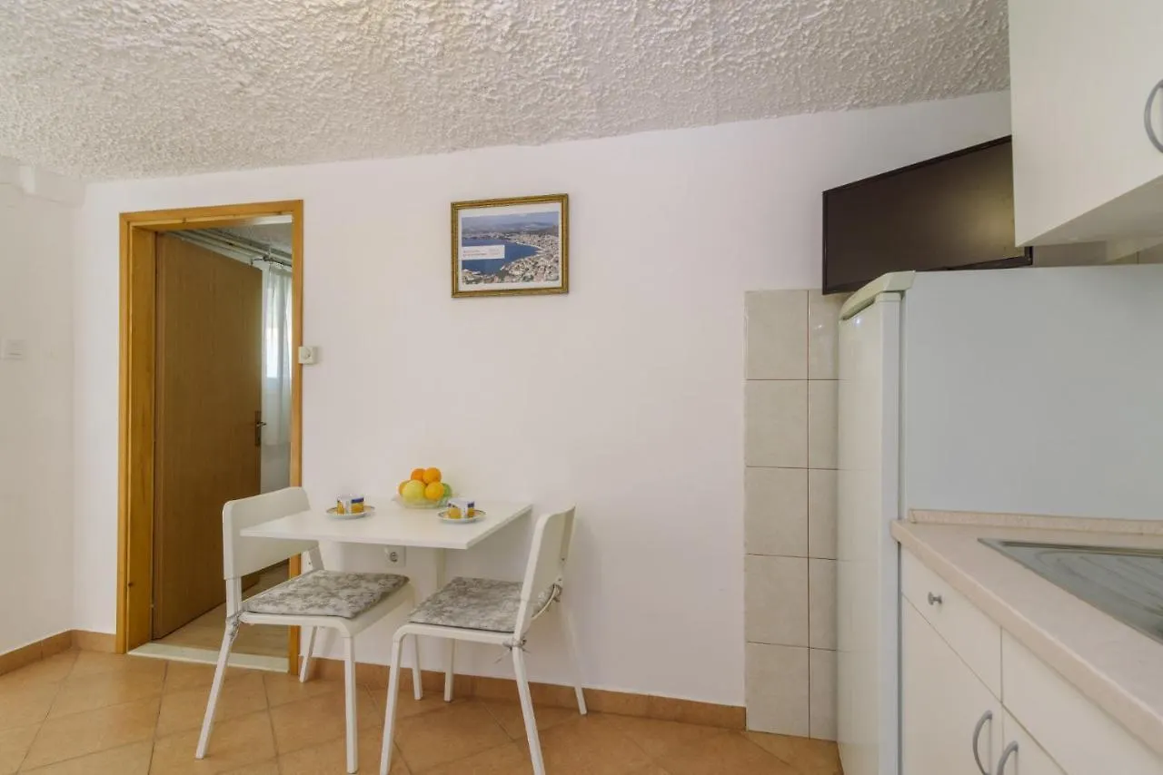 Apartments Meri Trogir