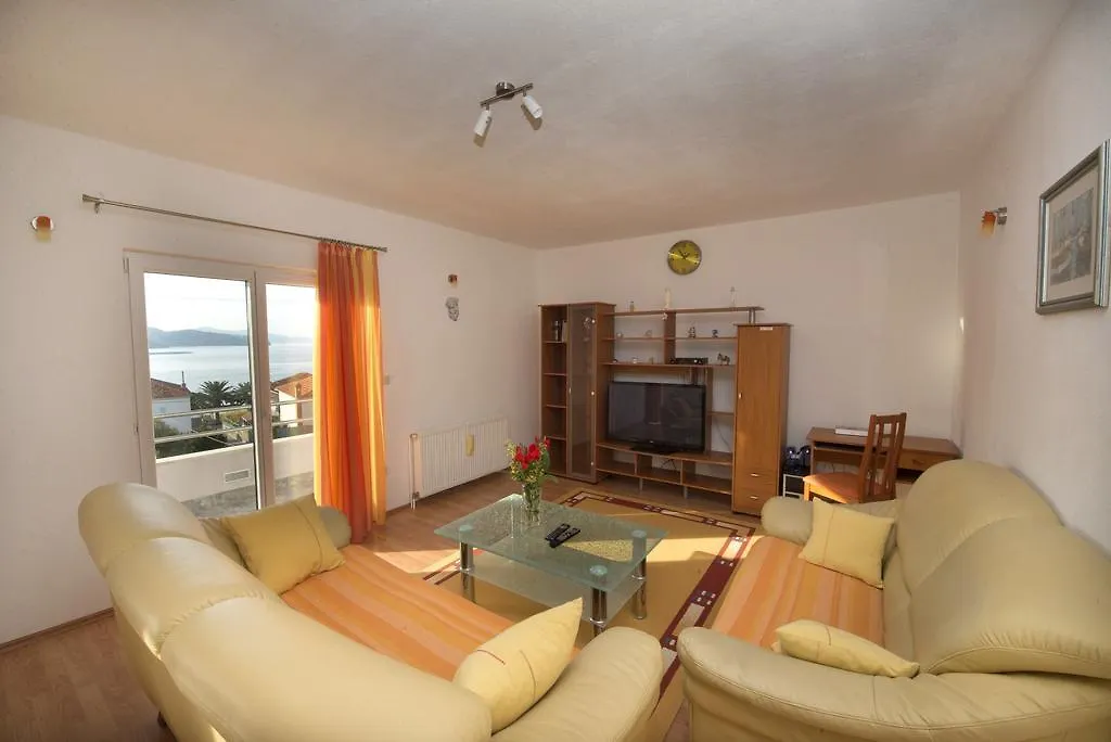 Apartments Meri Trogir