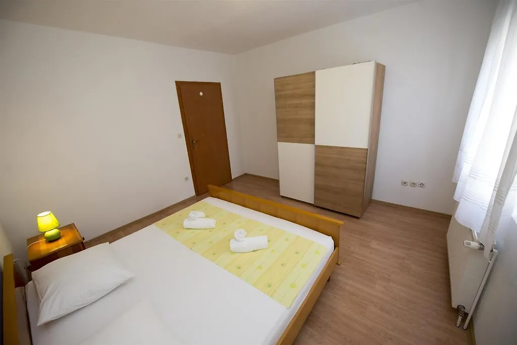 Apartments Meri Trogir